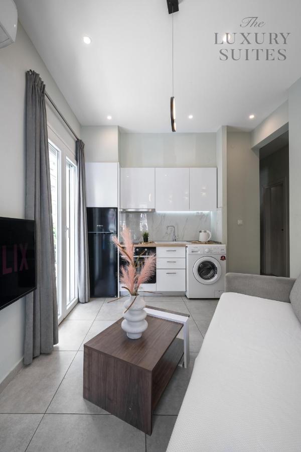 Mavili, The Luxury Suites テッサロニキ エクステリア 写真