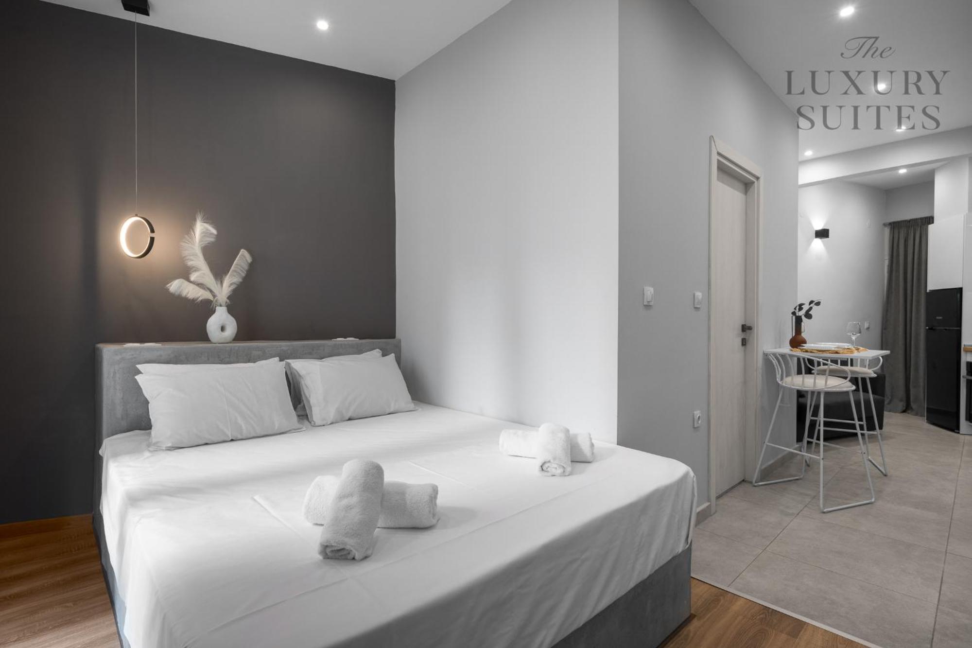 Mavili, The Luxury Suites テッサロニキ エクステリア 写真