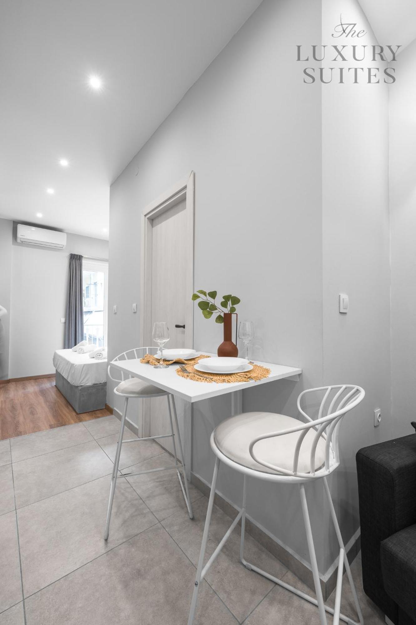 Mavili, The Luxury Suites テッサロニキ エクステリア 写真