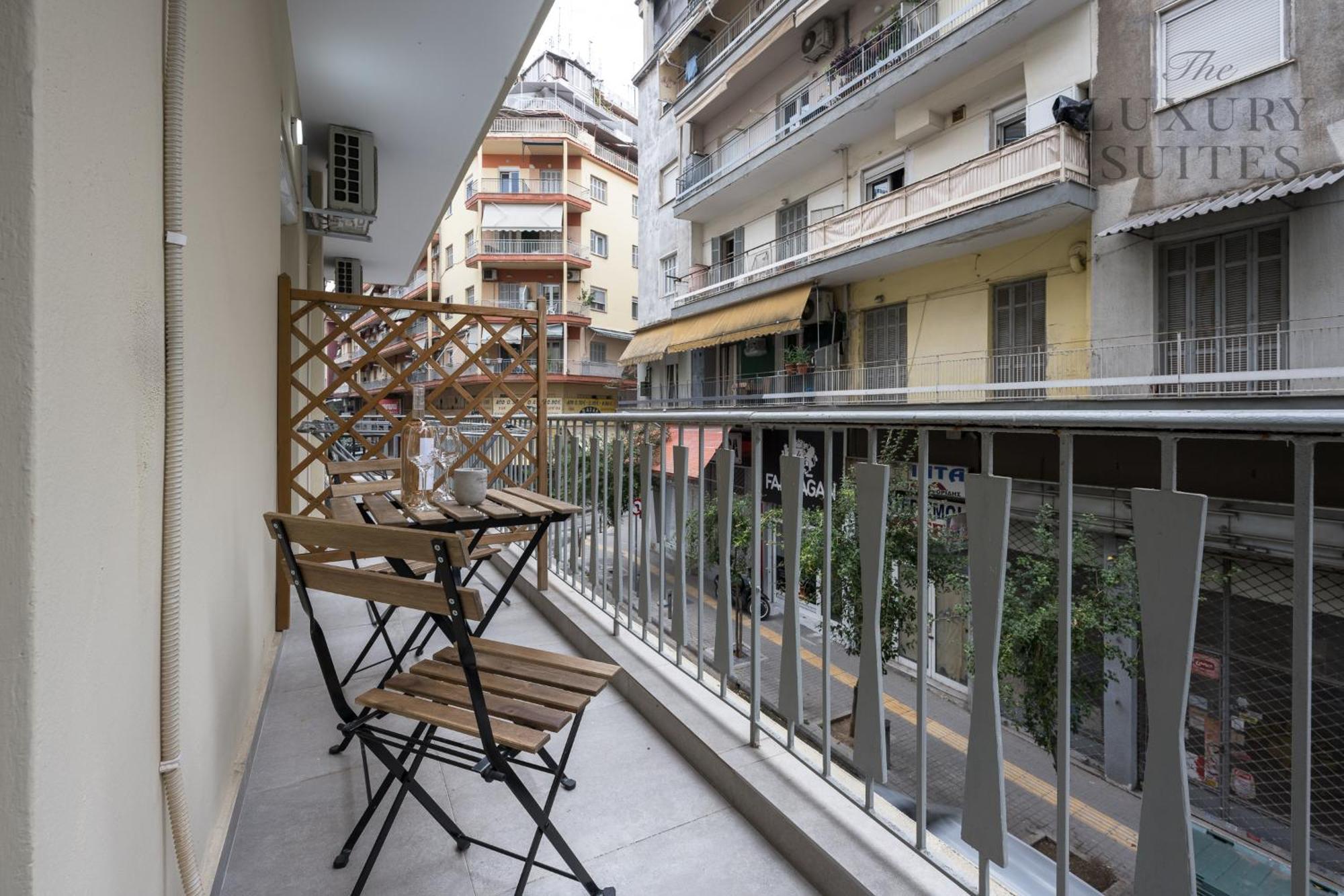 Mavili, The Luxury Suites テッサロニキ エクステリア 写真